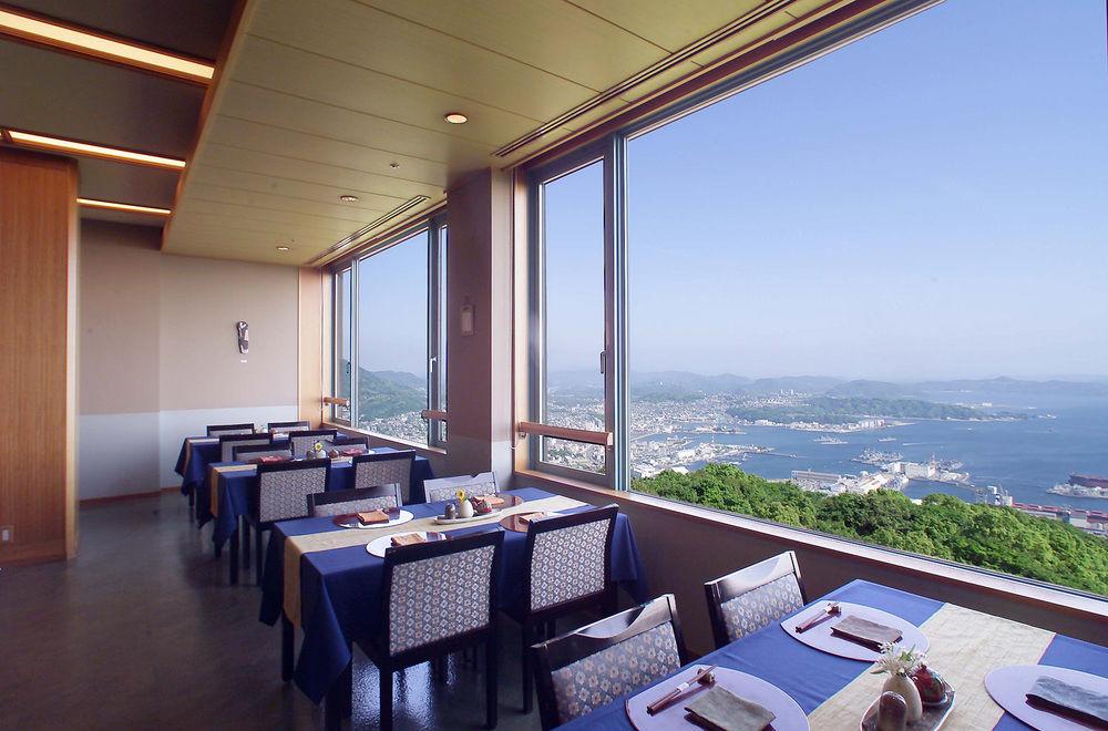 Yumihari-No-Oka Hotel Sasebo Esterno foto
