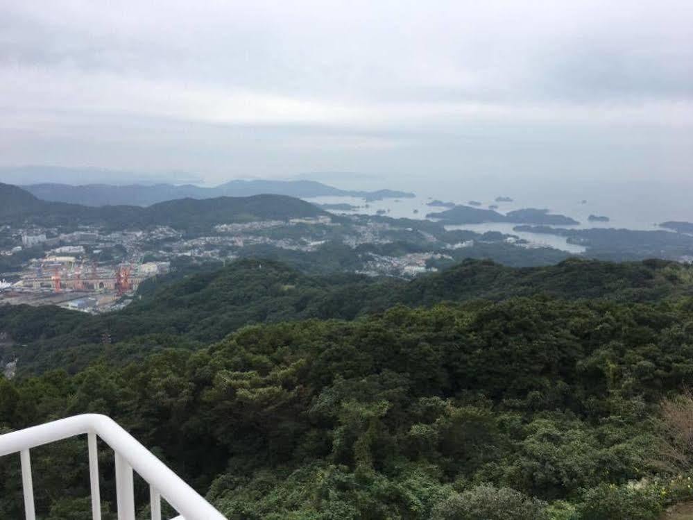 Yumihari-No-Oka Hotel Sasebo Esterno foto